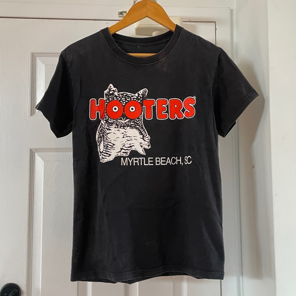 COPY - Vintage Hooters Myrtle Beach Graphic Cotton T Shirt Size Medium